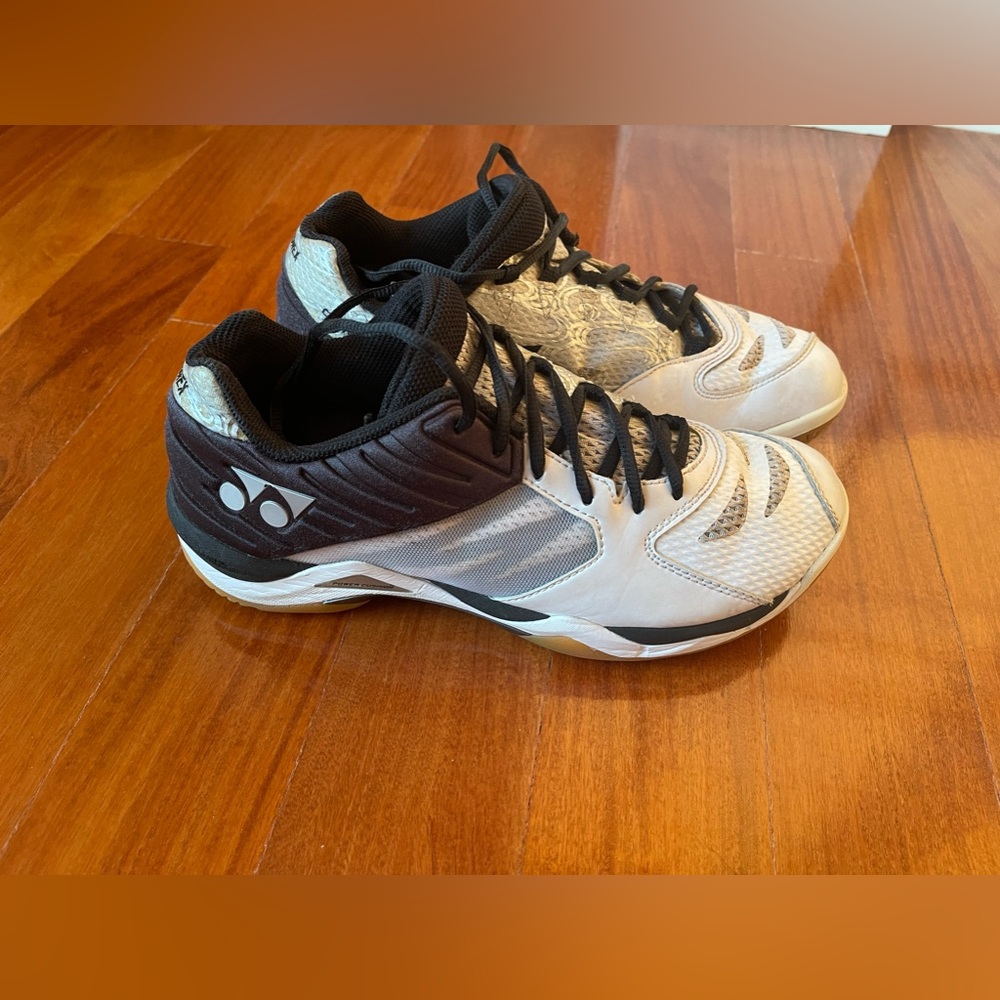 Yonex Sneakers Shoes Power Cushion Comfort Z Non Marking Athletic Women / Men